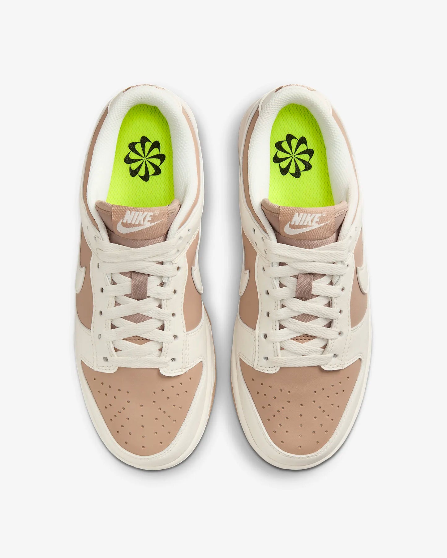 Low Dunks - Beige (Vrouwen)